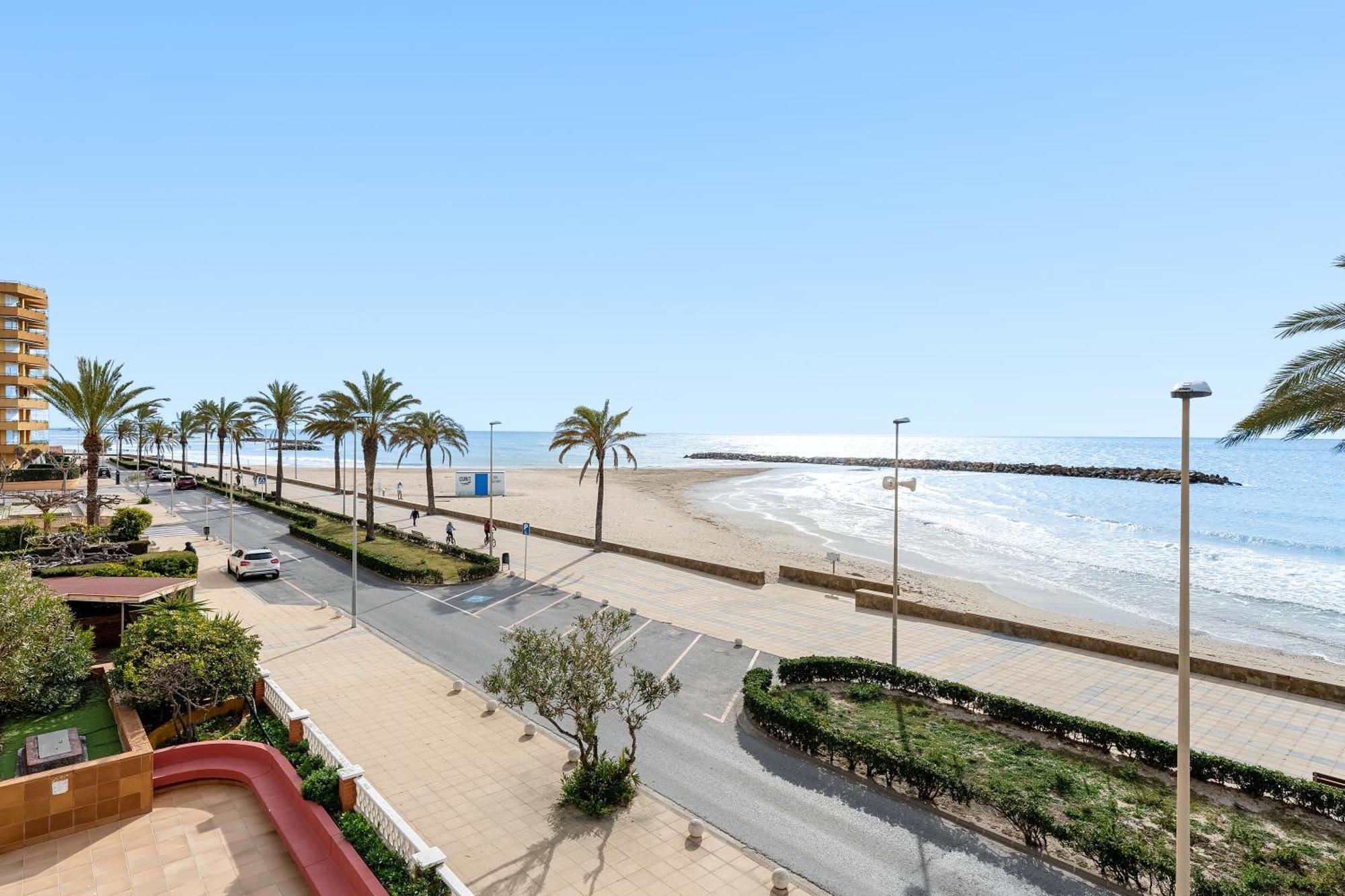 Playa Primera Linea Cunit Exterior foto
